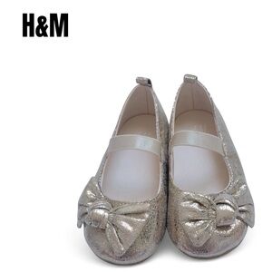 099 H&M Gold Ballet Flats